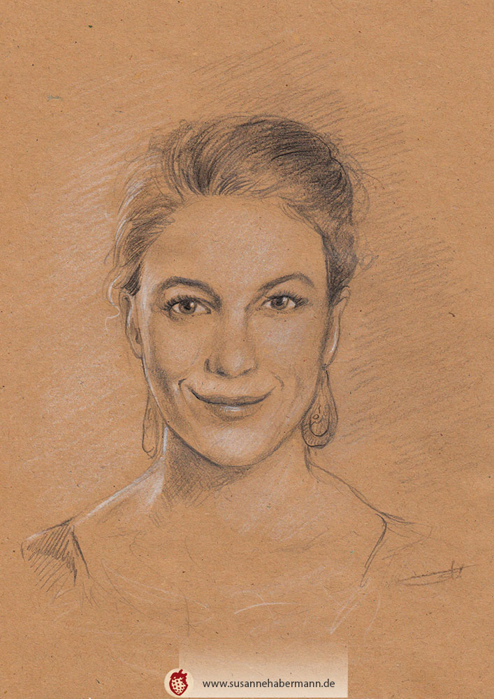 Porträt - junge Frau - Sopranistin Héloïse Koempgen-Bramy - Zeichnung Bleistift auf getöntem Papier mit weißen Akzenten - A5 - Porträt malen lassen